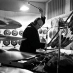Registrazione discografica a Ronco Biellese il 08/12/2017 presso lo studio Il Pollaio per la casa discografica Dodicilune. Musicisti: Sergio Armaroli, Andrea Centazzo, Giancarlo Schiaffini. Tecnico del suono:Piergiorgio Miotto: Nella foto: Andrea Centazzo