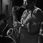 Chico Freeman (ts), Svante Henryson (vcl), Reto Weber (perc), Unterfahrt, München, Foto Ralf Dombrowski